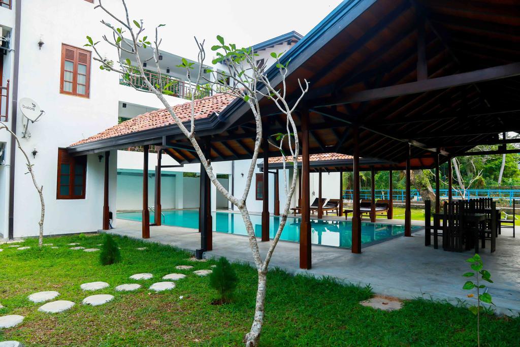 Lagoon Boutique Hotel Kanattegoda Eksteriør bilde